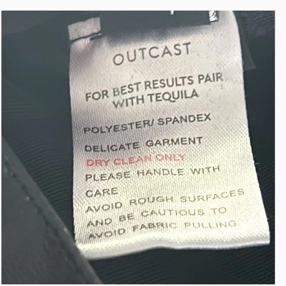 OUTCAST black zip up boot cut leggings with criss cross belted waist size medium - Picture 8 of 9